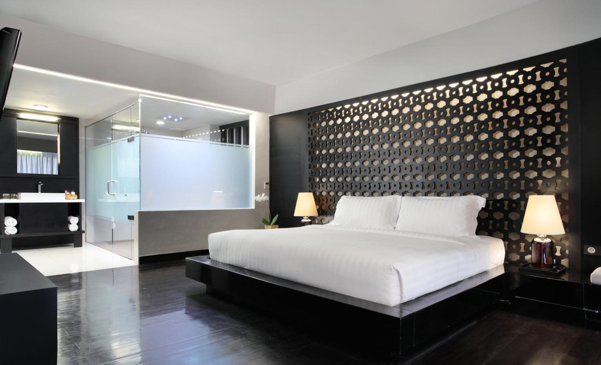 Cross Paasha Bali Seminyak Hotel Екстериор снимка