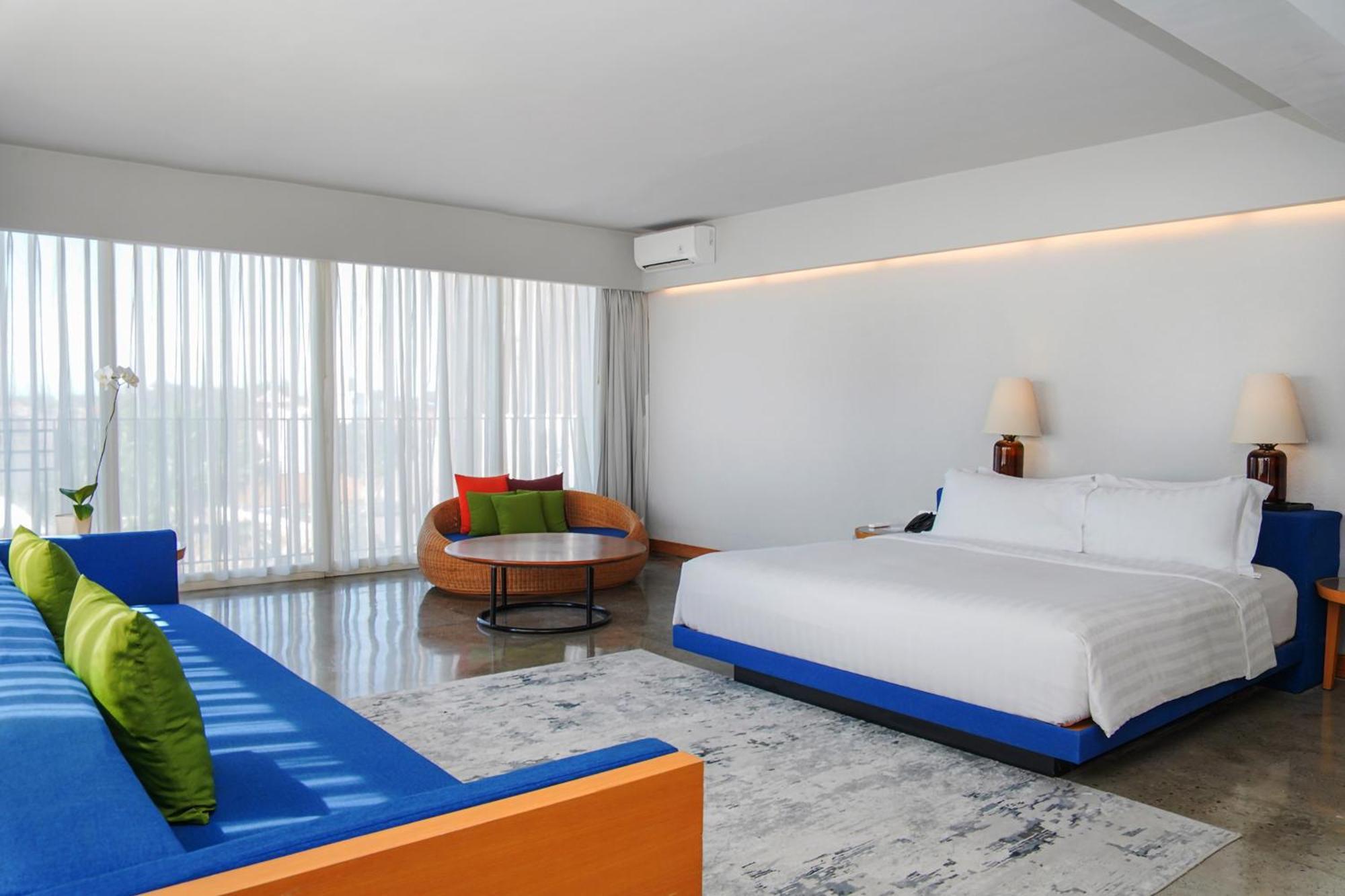 Cross Paasha Bali Seminyak Hotel Екстериор снимка