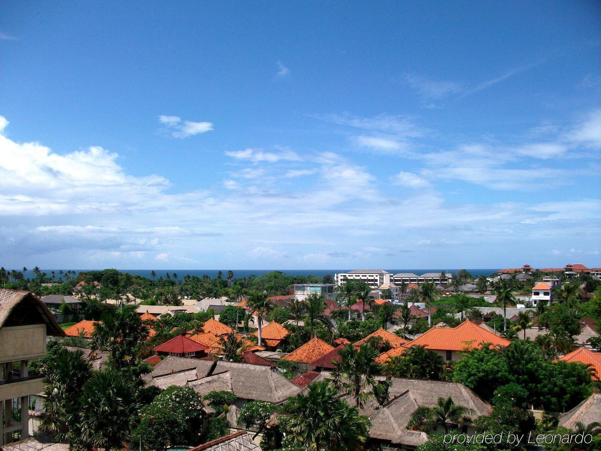 Cross Paasha Bali Seminyak Hotel Екстериор снимка