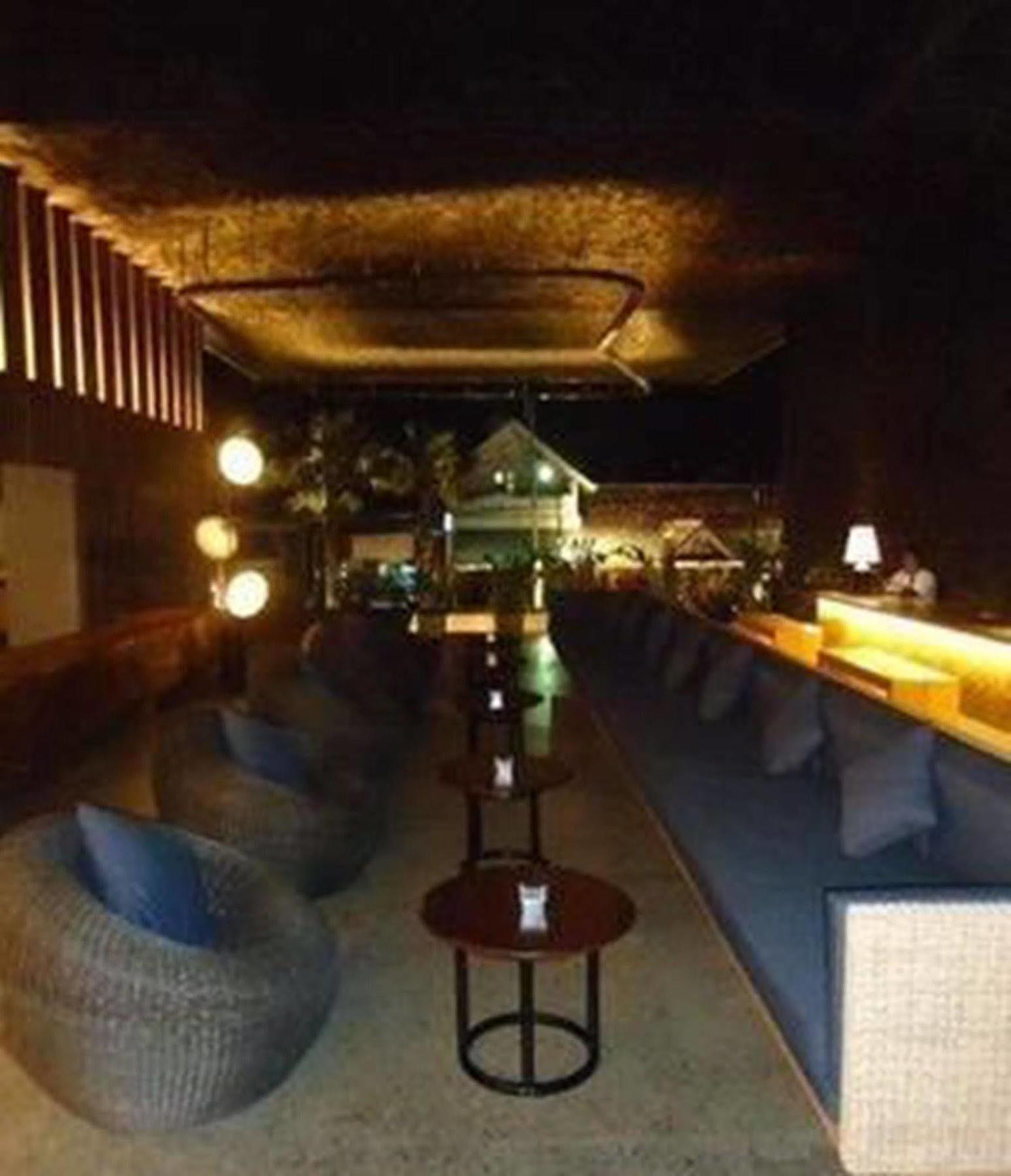 Cross Paasha Bali Seminyak Hotel Екстериор снимка